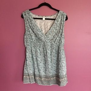 Old Navy Maternity Top, Size Large